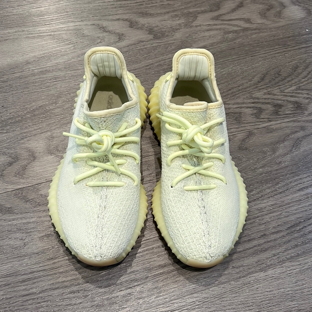 Yeezy Butter V2 Size US 5